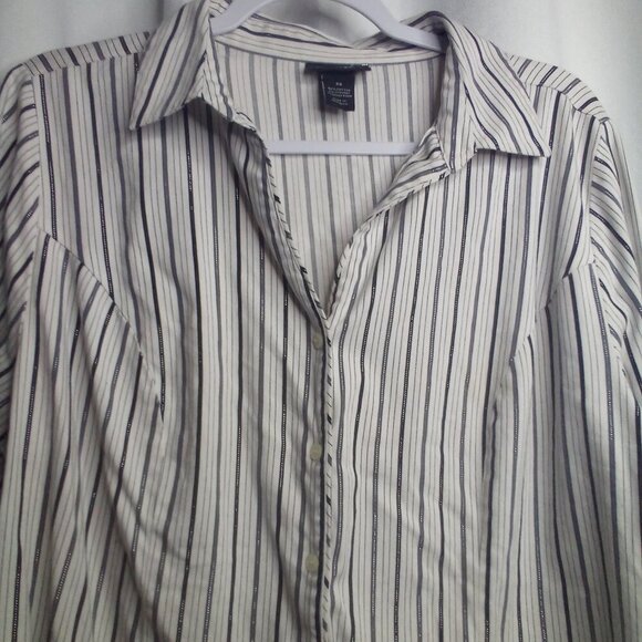 Lane Bryant Blouse 20 Women Button Up Long Sleeve Stripe White Silver Black - Picture 7 of 16